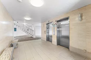 301 Lake Shore Dr, Lake Park, FL 33403 - Photo 28