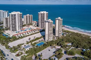 3920 N Ocean Dr, Singer Island, FL 33404 - Photo 32