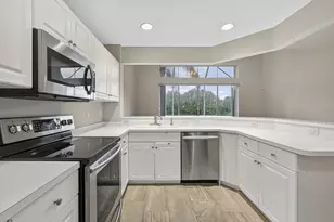 10129 N Military Trl, Palm Beach Gardens, FL 33410 - Photo 4