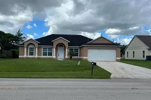 2310 SW Cameo Blvd, Port Saint Lucie, FL 34953 - Photo 1