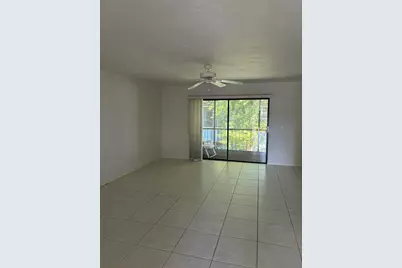 1700 Dover Road #215-a, Delray Beach, FL 33445 - Photo 4