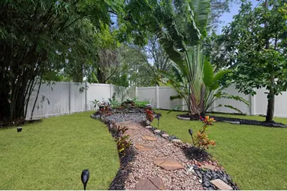 1992 SW Brisbane Street, Port Saint Lucie, FL 34984 - Photo 38