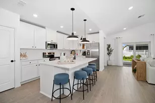 1665 SE Wyoming Dr, Palm Bay, FL 32909 - Photo 14