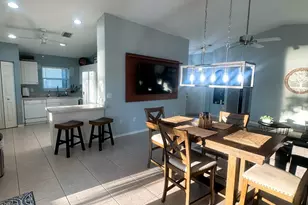 532 SW Indian Key Dr Dr, Port Saint Lucie, FL 34986 - Photo 14