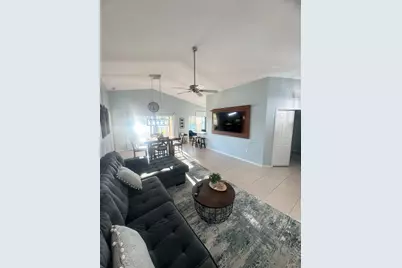 532 SW Indian Key Drive Drive, Port Saint Lucie, FL 34986 - Photo 8