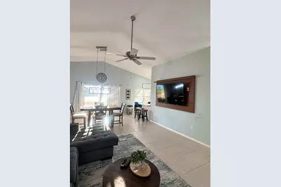 532 SW Indian Key Drive Drive, Port Saint Lucie, FL 34986 - Photo 10