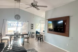 532 SW Indian Key Dr Dr, Port Saint Lucie, FL 34986 - Photo 10