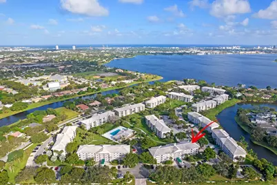 3650 Whitehall Drive #202, West Palm Beach, FL 33401 - Photo 4