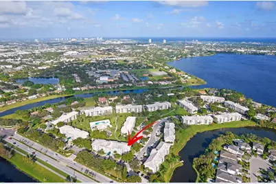 3650 Whitehall Drive #202, West Palm Beach, FL 33401 - Photo 8