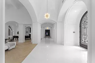 111 Via Palacio, Palm Beach Gardens, FL 33418 - Photo 22