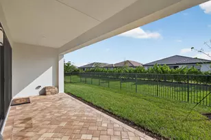 12473 SW Emerald Estuary Ter, Port Saint Lucie, FL 34987 - Photo 18