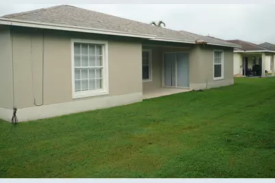 6512 Las Palmas Way, Port Saint Lucie, FL 34952 - Photo 10