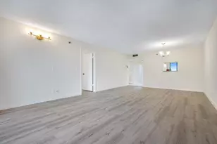 7770 Tahiti Ln, Lake Worth, FL 33467 - Photo 10