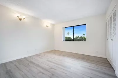 7770 Tahiti Lane #405, Lake Worth, FL 33467 - Photo 12