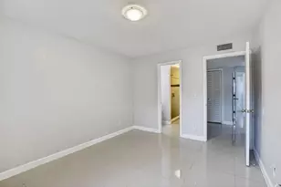 8789 NW 39th St, Sunrise, FL 33351 - Photo 16