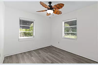 3101 Glenwood Road, West Palm Beach, FL 33405 - Photo 10