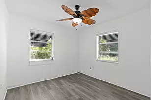 3101 Glenwood Rd, West Palm Beach, FL 33405 - Photo 10