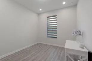 8667 Corvus Dr, Lake Worth, FL 33467 - Photo 6