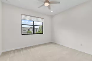 8667 Corvus Dr, Lake Worth, FL 33467 - Photo 32