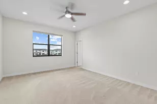 8667 Corvus Dr, Lake Worth, FL 33467 - Photo 24