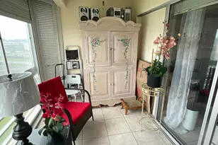 2728 Garden Dr N, Lake Worth, FL 33461 - Photo 8