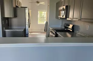 340 NW Breezy Point Loop, Port Saint Lucie, FL 34986 - Photo 18