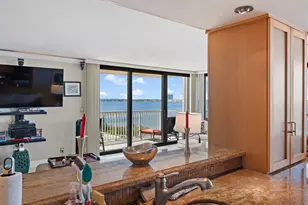 5480 N Ocean Dr, Singer Island, FL 33404 - Photo 20