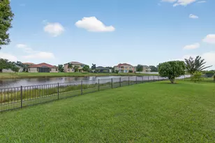 11265 SW Lake Park Dr, Port Saint Lucie, FL 34987 - Photo 24