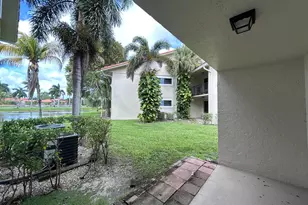 1525 Lake Crystal Dr, West Palm Beach, FL 33411 - Photo 10