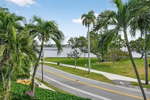 201 Avila Rd, West Palm Beach, FL 33405 - Photo 34