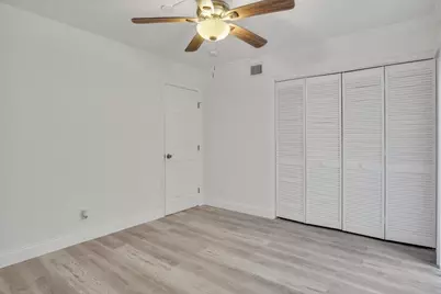 17388 Boca Club Boulevard #201, Boca Raton, FL 33487 - Photo 14