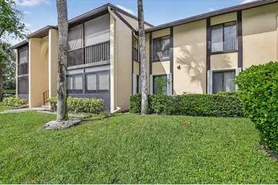 815 Sky Pine Way #B1, Greenacres, FL 33415 - Photo 4