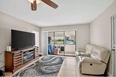 815 Sky Pine Way #B1, Greenacres, FL 33415 - Photo 6