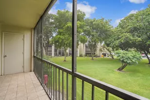 5190 Las Verdes Cir, Delray Beach, FL 33484 - Photo 20