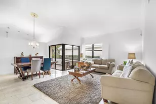 6100 Manchester Ln, Davie, FL 33331 - Photo 8