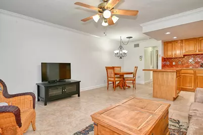 102 Coventry E #102, West Palm Beach, FL 33417 - Photo 4