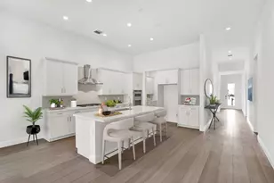 170 SE Palma St, Port Saint Lucie, FL 34984 - Photo 4