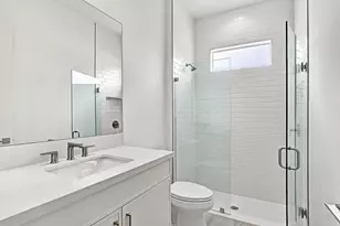 170 SE Palma St, Port Saint Lucie, FL 34984 - Photo 18