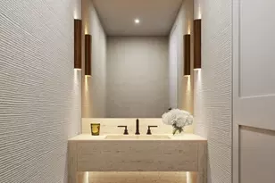 2145 Banyan Villa Cir, West Palm Beach, FL 33401 - Photo 4