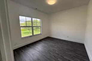 2630 Creekside Dr, Fort Pierce, FL 34981 - Photo 8