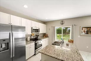 2851 NW Treviso Cir, Port Saint Lucie, FL 34986 - Photo 10