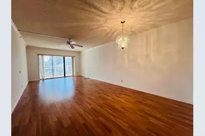 3154 Via Poinciana #214, Lake Worth, FL 33467 - Photo 4