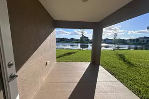 5227 San Benedetto Pl, Fort Pierce, FL 34951 - Photo 12