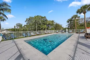 909 N A St, Lake Worth Beach, FL 33460 - Photo 2