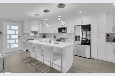 540 High Point Drive #A, Delray Beach, FL 33445 - Photo 4