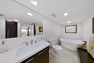 1900 Consulate Pl, West Palm Beach, FL 33401 - Photo 36