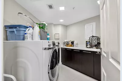 1900 Consulate Place #203, West Palm Beach, FL 33401 - Photo 44