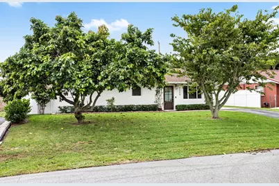 4358 Birdwood Street, Palm Beach Gardens, FL 33410 - Photo 2