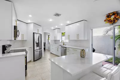 20335 Tierra Del Sol Court, Boca Raton, FL 33498 - Photo 10