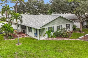 4484 Walden Cir, Lake Worth, FL 33463 - Photo 2